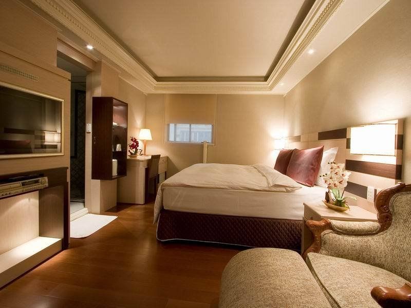 Charming Castle Hotel Đài Bắc Ngoại thất bức ảnh