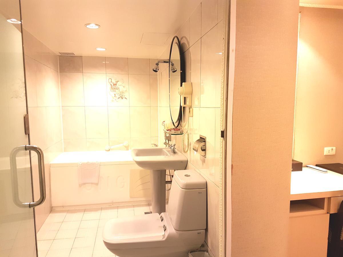 Charming Castle Hotel Đài Bắc Ngoại thất bức ảnh