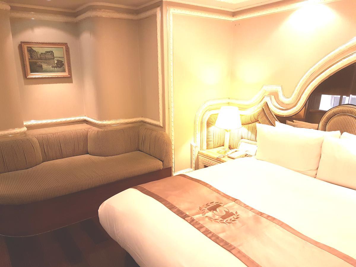 Charming Castle Hotel Đài Bắc Ngoại thất bức ảnh