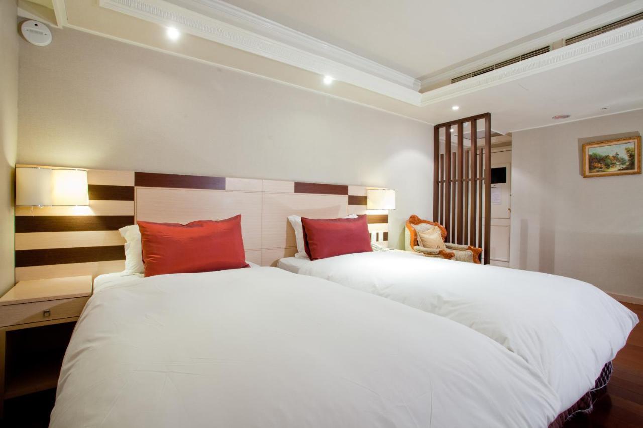 Charming Castle Hotel Đài Bắc Ngoại thất bức ảnh
