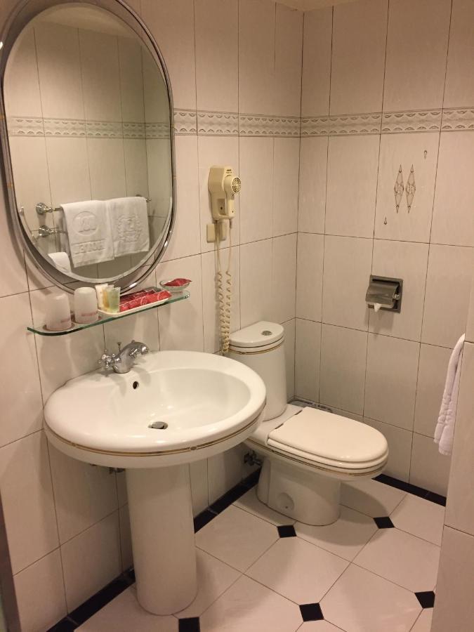 Charming Castle Hotel Đài Bắc Ngoại thất bức ảnh